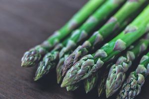 کیا کتے Asparagus کھا سکتے ہیں؟