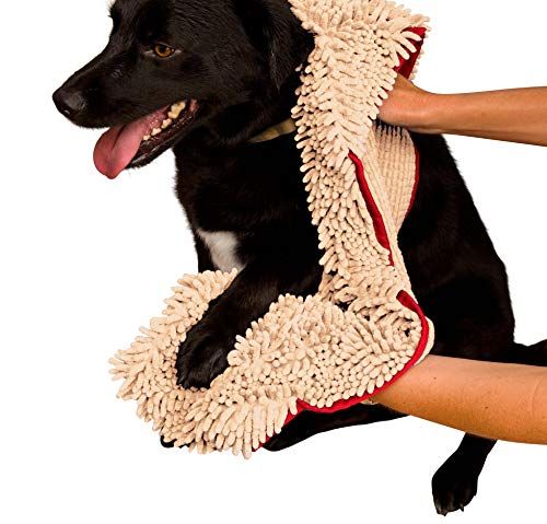 Soggy Doggy Super Shammy Beige Einheitsgröße 31 x 14 Zoll Mikrofaser-Chenille-Hundetuch mit Einschubtaschen